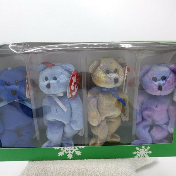 TY 2001 Jingle Beanies Collection - Clubby Ed. - Hang & Tush Tags Retired - Picture 2 of 7